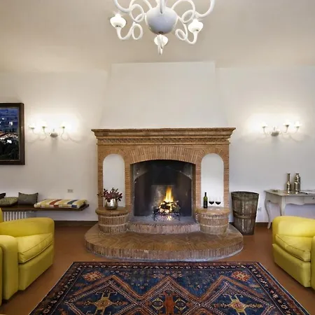 Sleeps 18 Pool Wifi Vila