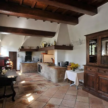 Sleeps 18 Pool Wifi *
